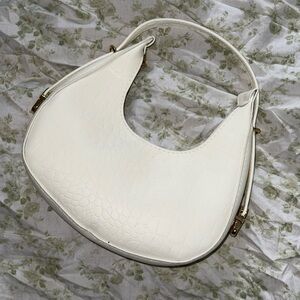 Elegant White Croc-Embossed Women's Bag